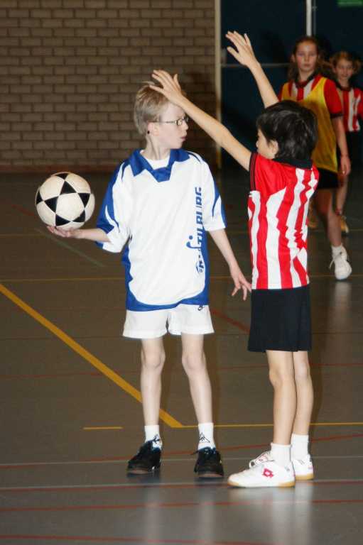 Korfbal E2 6 maart 2010-3.JPG